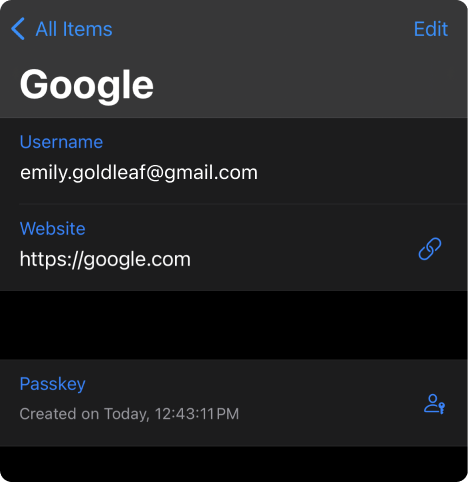 Passkey 创建后条目多了字段